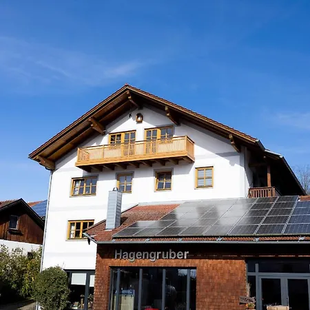 Lagerbauer-hof *
